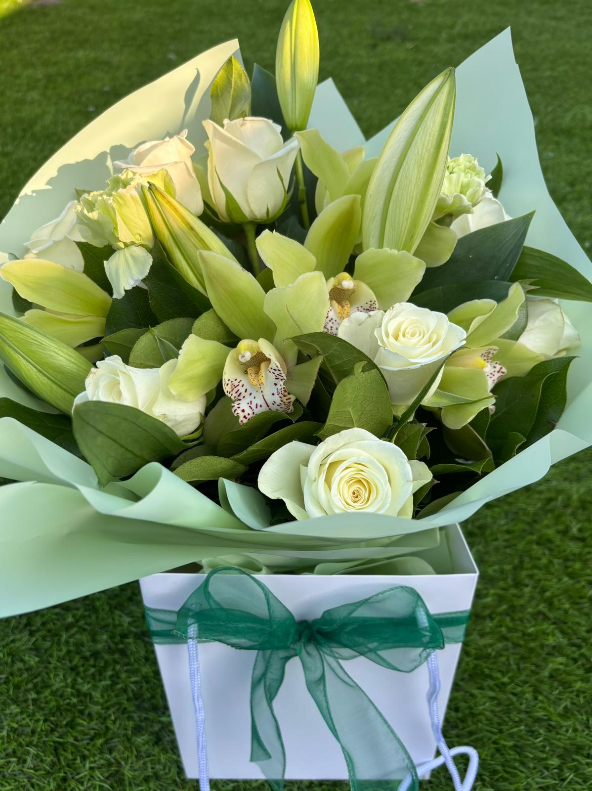 The Simplicity Bouquet - Image 5