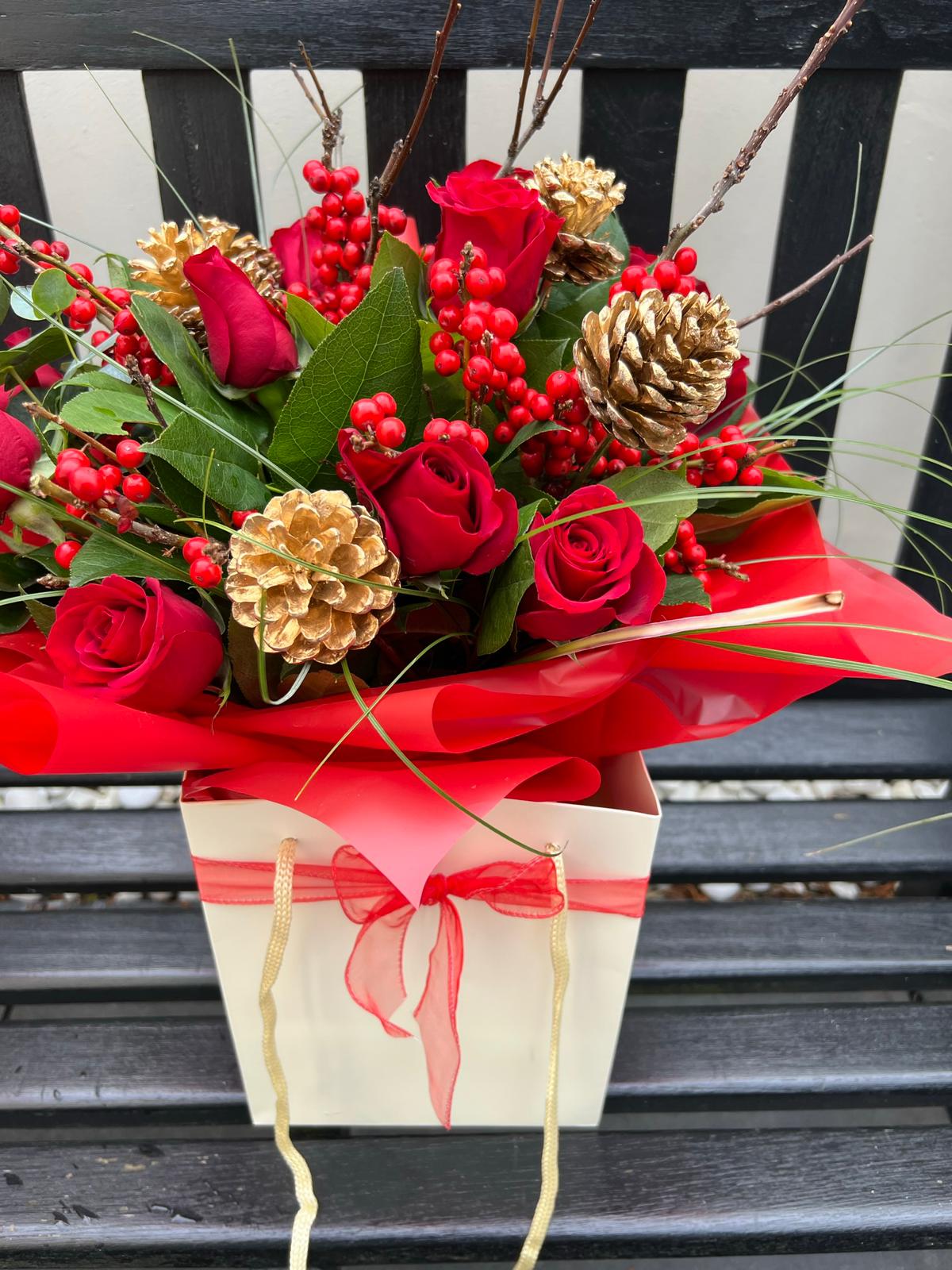 The Seasonal Christmas - Image 3